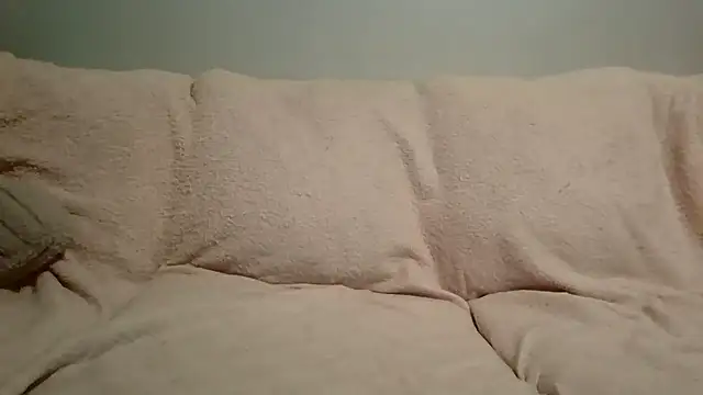 Snapshot of beautylovess chatting on February 2026 02:34:01 AM beautylovess online show from February 2026 02:34:01 AM