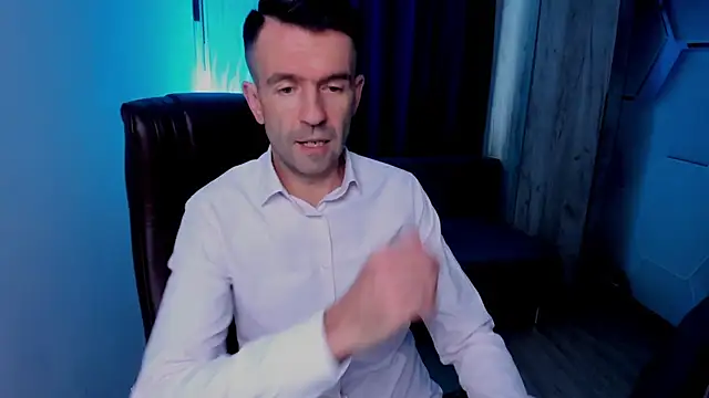 SteveTiger online show from November 2025 09:47:02 AM