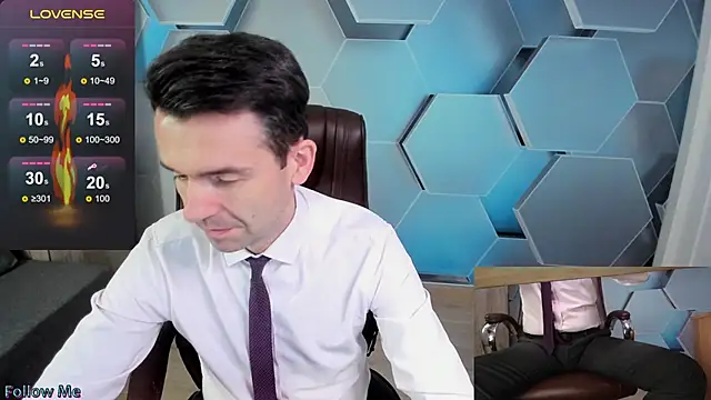 SteveTiger online show from December 2025 01:06:02 PM