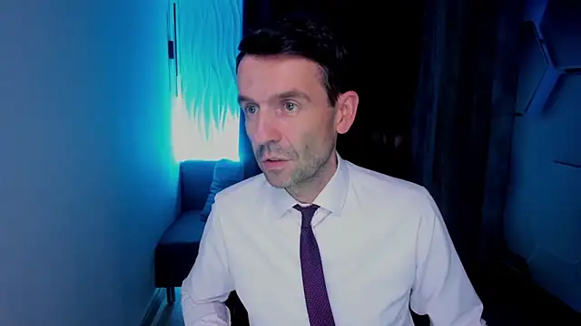 SteveTiger online show from October 2025 03:34:02 PM