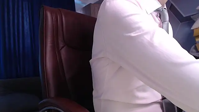 SteveTiger online show from November 2025 10:42:02 AM