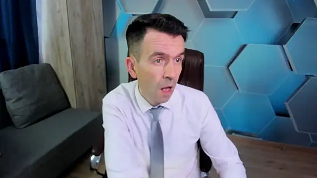 SteveTiger online show from November 2025 11:47:02 AM