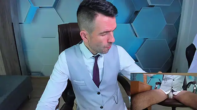 SteveTiger online show from April 2026 03:10:02 AM