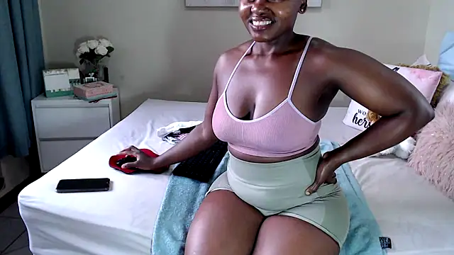 FitSelina66 online show from May 2026 02:45:02 PM