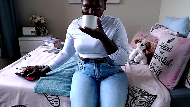 FitSelina66 online show from July 2026 08:36:01 AM