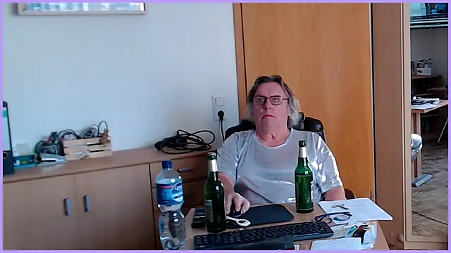 Sissygera online show from February 2026 11:32:02 AM