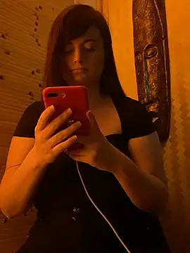 Snapshot of PhotoBabe chatting on February 2025 10:36:01 PM PhotoBabe online show from February 2025 10:36:01 PM