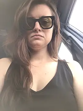 PhotoBabe online show from April 2026 03:29:01 PM