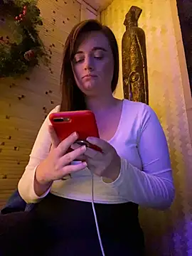 Snapshot of PhotoBabe chatting on December 2024 11:09:01 PM PhotoBabe online show from December 2024 11:09:01 PM