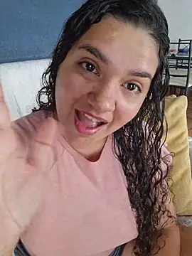 blerstefan1 online show from October 2025 12:48:02 PM