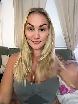 NastyMilf  online show from October 2025 06:08:01 PM