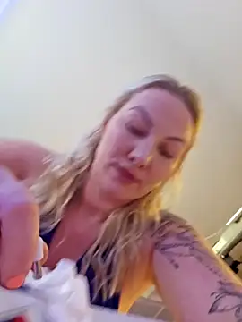 NastyMilf  online show from March 2025 12:12:01 PM