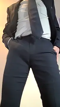 Justforoneday online show from December 2025 12:51:02 PM