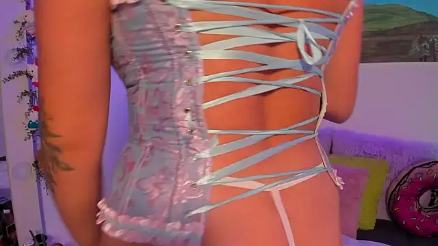 LillyCandy online show from October 2025 01:20:01 AM