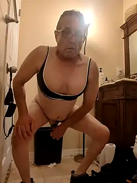 bobby69cock online show from June 2026 09:40:01 AM