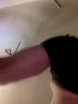 bobby69cock online show from September 2025 11:32:01 AM