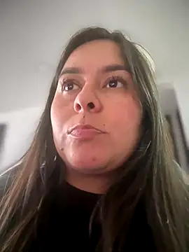 Ixchel Anaid online show from October 2025 04:15:02 PM
