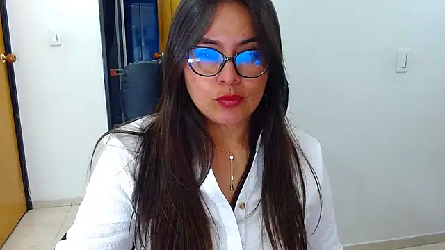 Ixchel Anaid online show from March 2025 01:47:01 PM