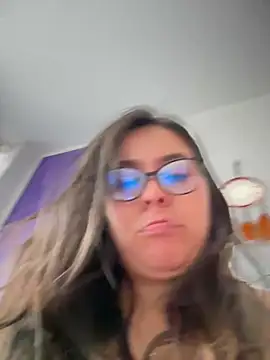 Ixchel Anaid online show from February 2026 03:33:02 PM