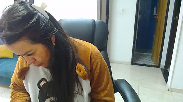 Snapshot of Ixchel_Anaid chatting on October 2025 12:48:02 PM Ixchel Anaid online show from October 2025 12:48:02 PM