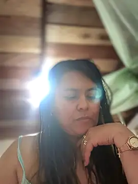 Snapshot of Ixchel_Anaid chatting on October 2025 01:59:01 AM Ixchel Anaid online show from October 2025 01:59:01 AM