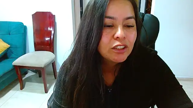 Ixchel Anaid online show from February 2026 01:55:02 PM