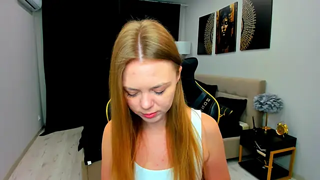 Strawberrye online show from May 2026 03:23:01 AM