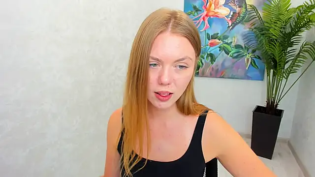 Strawberrye online show from February 2026 06:26:01 AM