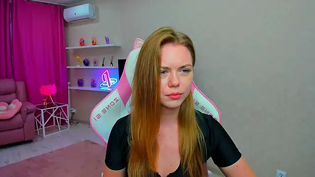 Strawberrye online show from May 2026 11:13:02 AM