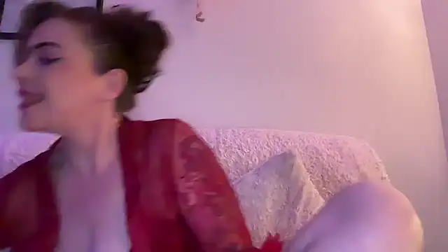 EmilyBlue online show from April 2026 08:04:02 PM