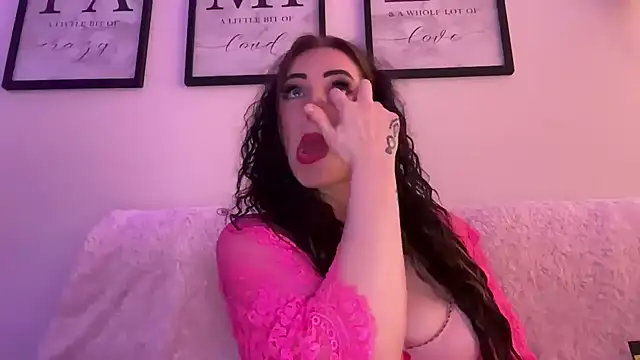 EmilyBlue online show from March 2026 09:06:01 PM