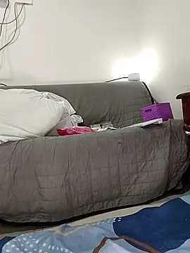 Snapshot of estrella_tasty chatting on March 2026 02:33:02 AM estrella tasty online show from March 2026 02:33:02 AM