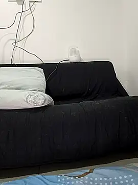 Snapshot of estrella_tasty chatting on March 2026 04:21:02 AM estrella tasty online show from March 2026 04:21:02 AM