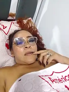 Tits  sweet online show from November 2025 01:09:02 AM