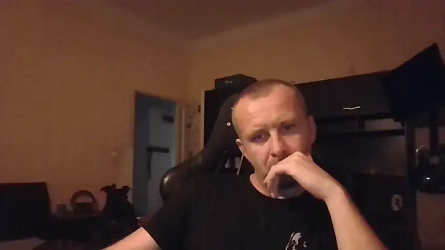 MrWhitePL online show from July 2026 06:16:02 PM