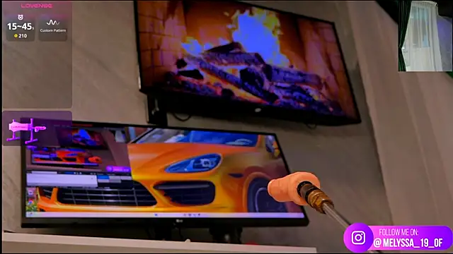 im-your-lovee online show from December 2025 06:28:01 AM