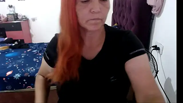 Snapshot of sweetxblonde chatting on February 2025 11:58:02 PM sweetxblonde online show from February 2025 11:58:02 PM