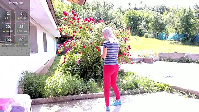 luxurydoll21 online show from May 2026 11:16:01 AM