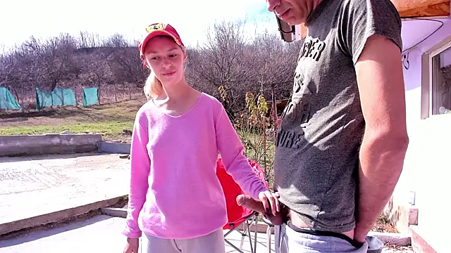 luxurydoll21 online show from March 2025 08:42:02 AM