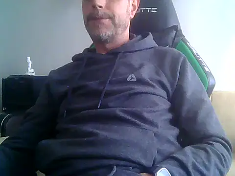 Snapshot of boran34 chatting on April 2026 03:49:02 PM boran34 online show from April 2026 03:49:02 PM