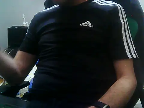 Snapshot of boran34 chatting on May 2026 09:32:02 PM boran34 online show from May 2026 09:32:02 PM