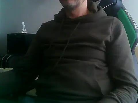 Snapshot of boran34 chatting on May 2026 03:37:02 PM boran34 online show from May 2026 03:37:02 PM