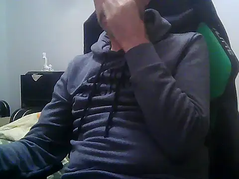Snapshot of boran34 chatting on April 2026 09:54:01 PM boran34 online show from April 2026 09:54:01 PM