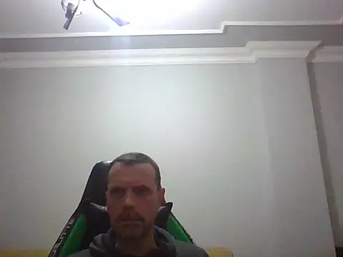 boran34 online show from December 2025 08:55:01 PM