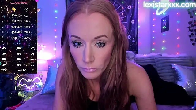 Lexi Star online show from October 2025 04:15:01 AM