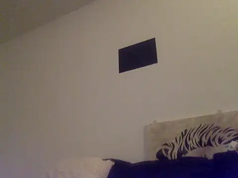 Snapshot of Dirty0892 chatting on March 2025 08:05:01 PM Dirty0892 online show from March 2025 08:05:01 PM