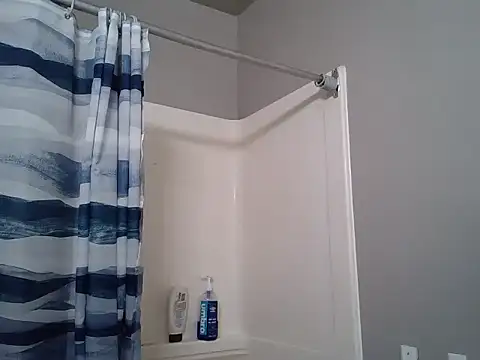 Anix888 online show from December 2025 06:47:01 PM