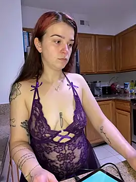joeystaciee online show from May 2026 07:14:01 PM