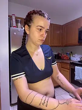 joeystaciee online show from May 2026 03:20:02 PM