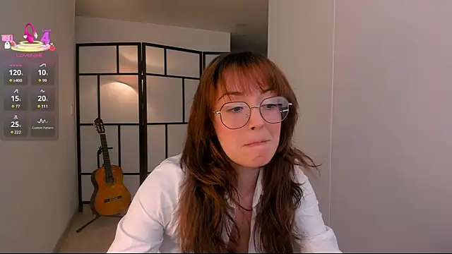 Snapshot of molly_marmalade_ chatting on May 2026 05:44:02 PM molly marmalade online show from May 2026 05:44:02 PM